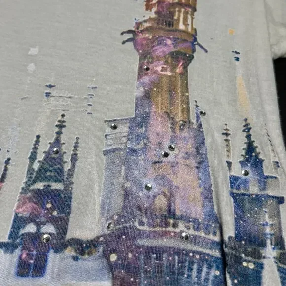 Disney Parks 2017 Cinderella Castle Graphic Tee Rhinestones Women’s Small USA - Picture 9 of 13